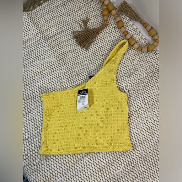 Rue21 Tops - Rue 21 yellow one shoulder crop top